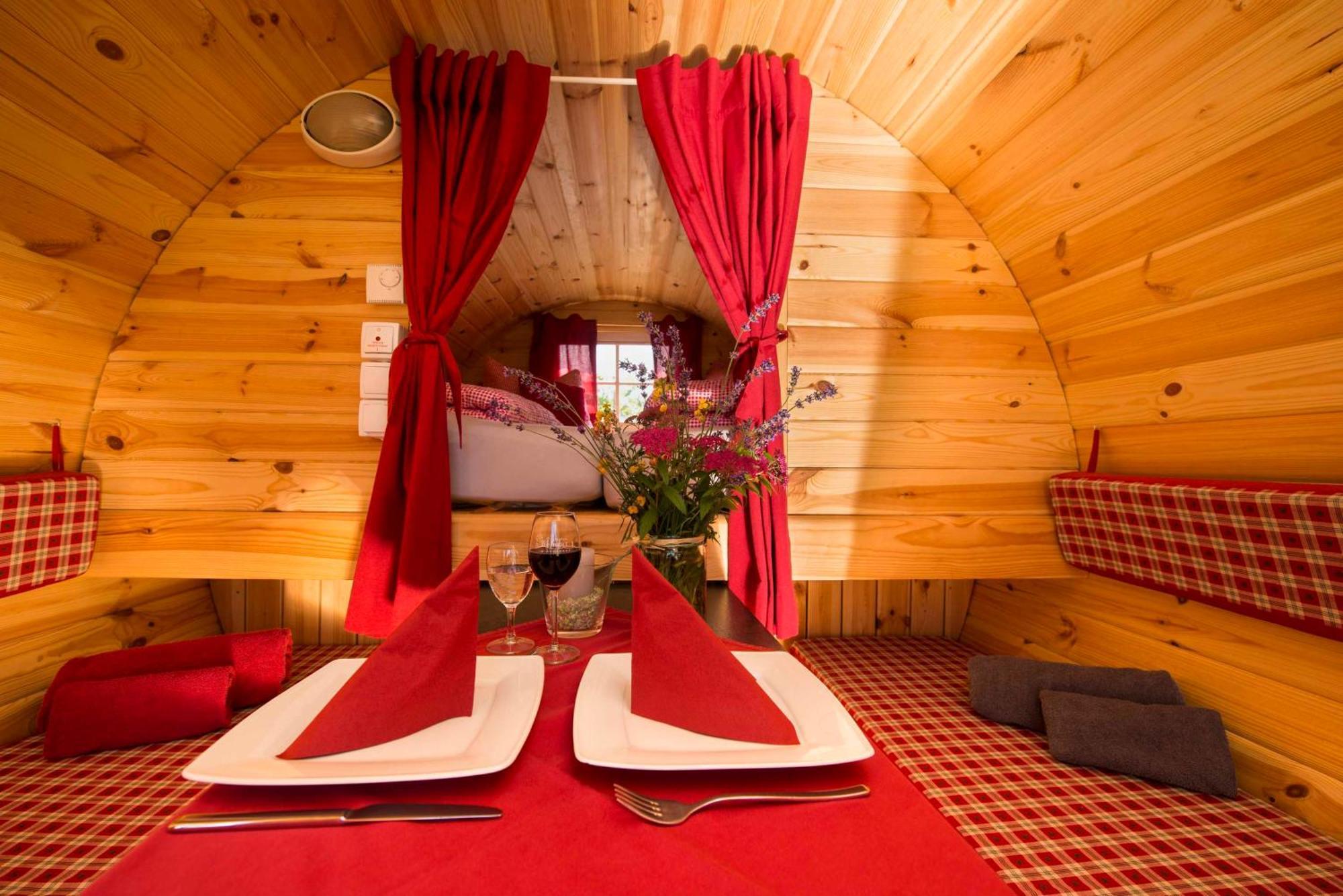 Muellers Weingut Und Weinstube Im Auerberg Apartment Nordheim  Luaran gambar