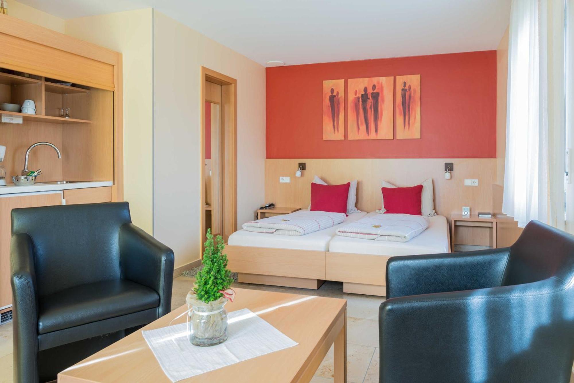 Muellers Weingut Und Weinstube Im Auerberg Apartment Nordheim  Luaran gambar